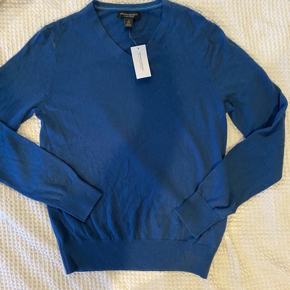 Banana Republic sweater small NWT